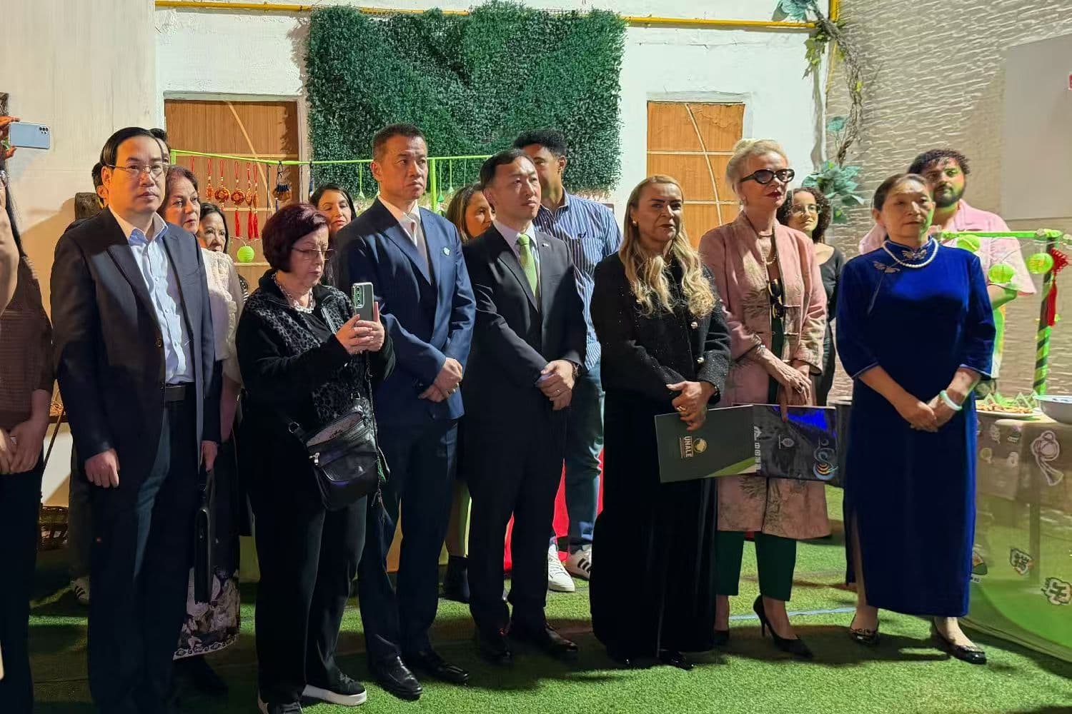 BCI takes part in the Dragon Boat Festival and Brazil-China friendship celebration in Rio de Janeiro